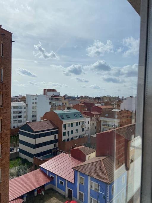 Leonmisol Apartment Luaran gambar